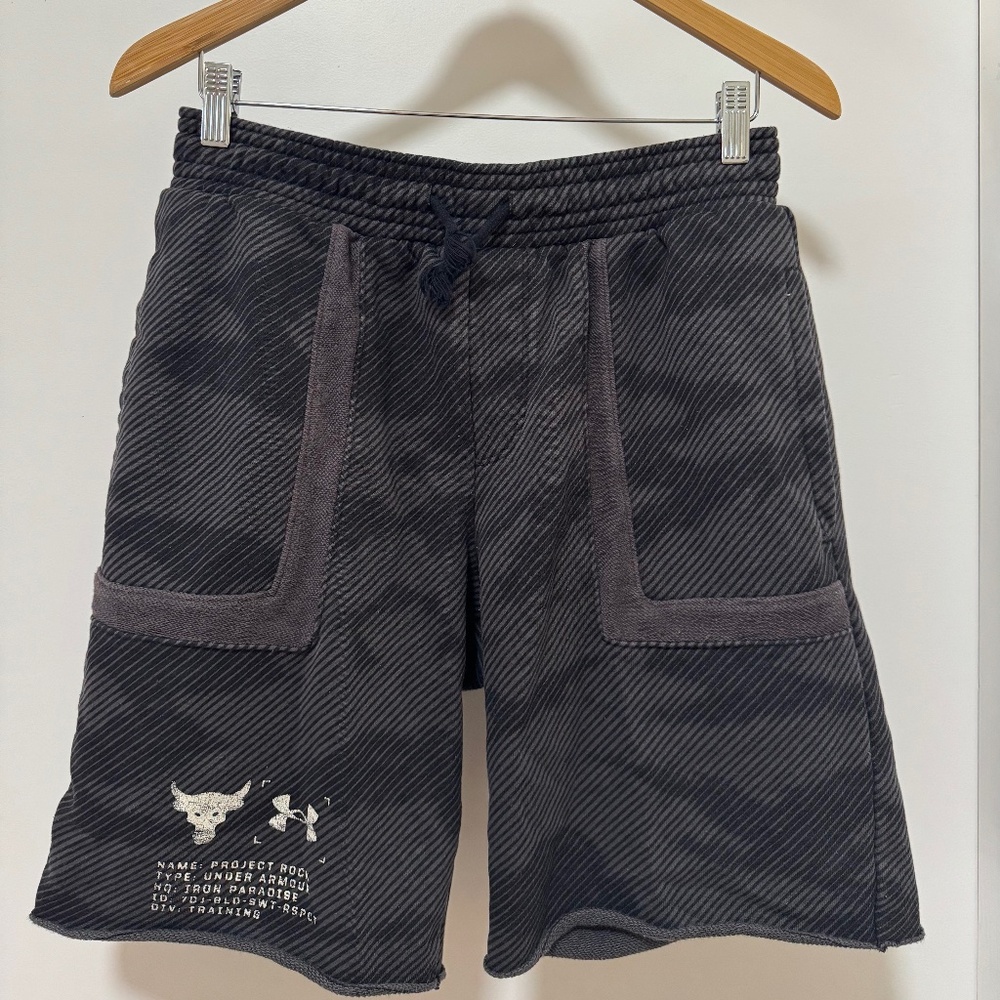 Under Armour Project Rock Heavyweight Terry Shorts for Men Size M